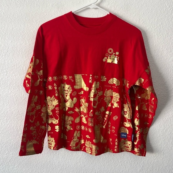 Disney Spirit Jersey Chinese Lunar New Year 2024 Red Gold Size Large - Picture 1 of 7